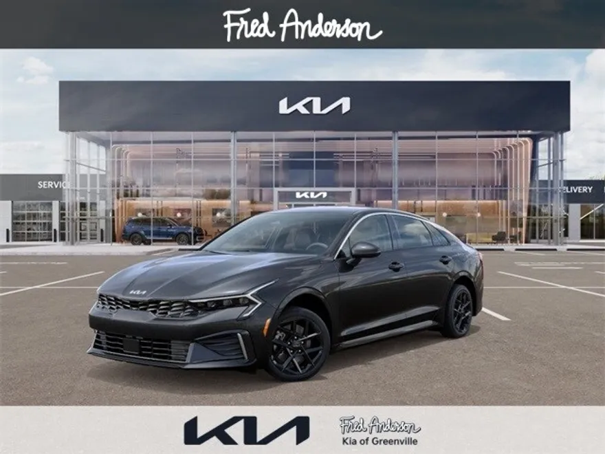 2025 Kia K5 LXS photo 1