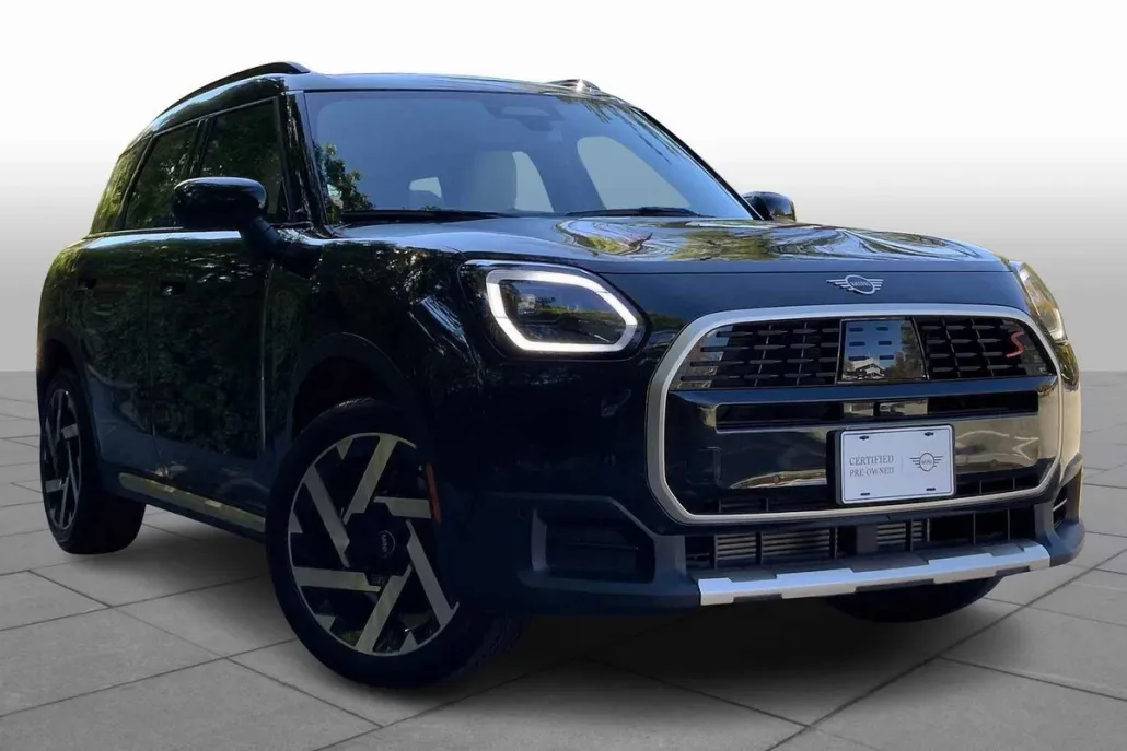 2025 Mini Countryman S ALL4 photo 1