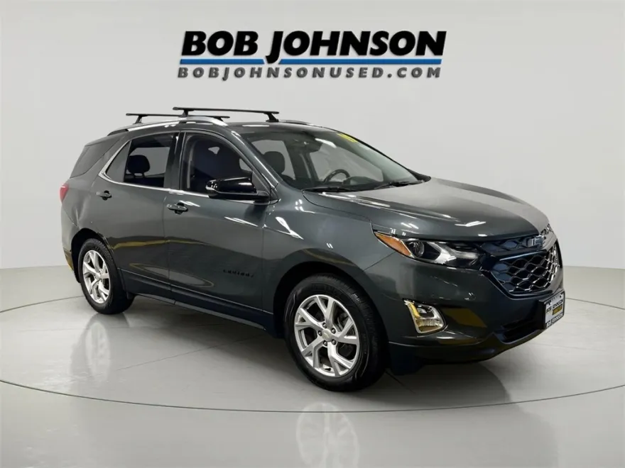 2019 Chevrolet Equinox LT photo 1