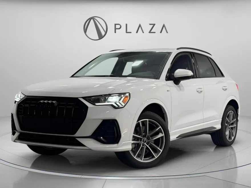 2025 Audi Q3 45 TFSI S line Premium photo 1