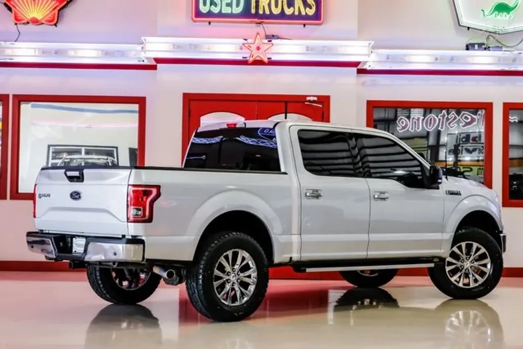 2016 Ford F-150 XLT photo 1