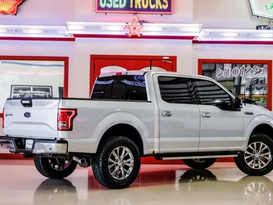 2016 Ford F-150 XLT photo 1
