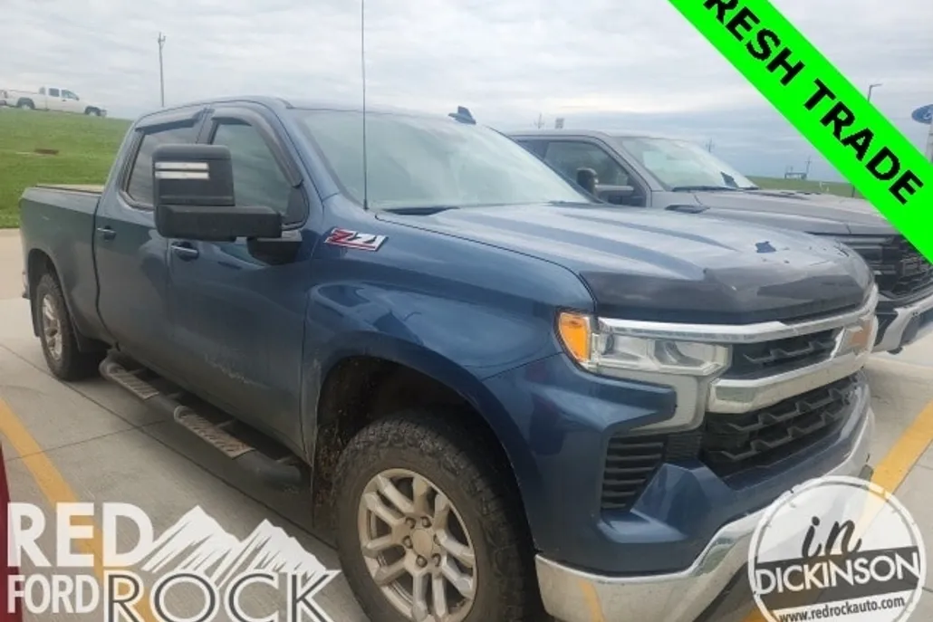 2024 Chevrolet Silverado 1500 photo 1