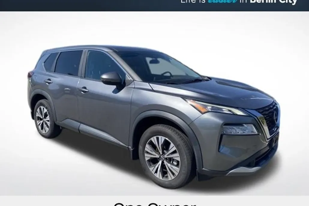 2023 Nissan Rogue SV photo 1