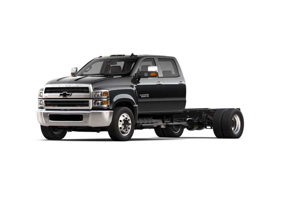 2024 Chevrolet Silverado 6500HD LT photo 1
