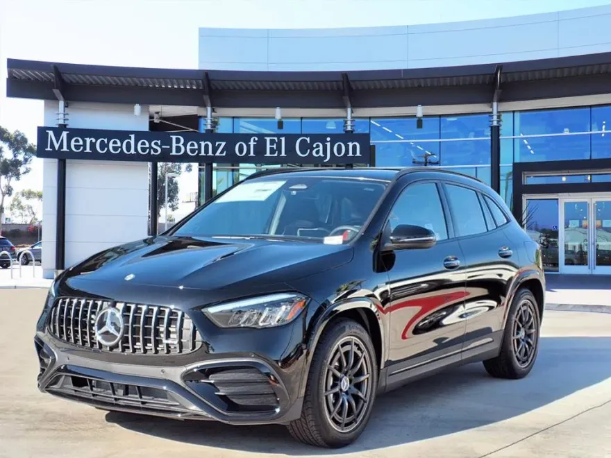 2026 Mercedes Benz GLA AMG 35 4MATIC photo 1