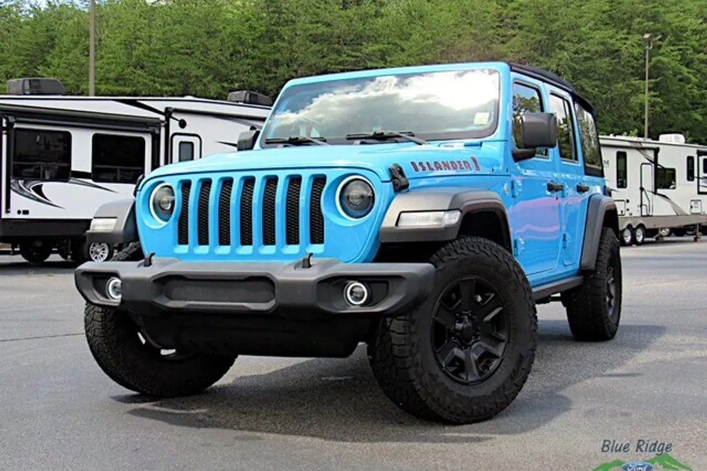 2021 Jeep Wrangler Unlimited Islander photo 1