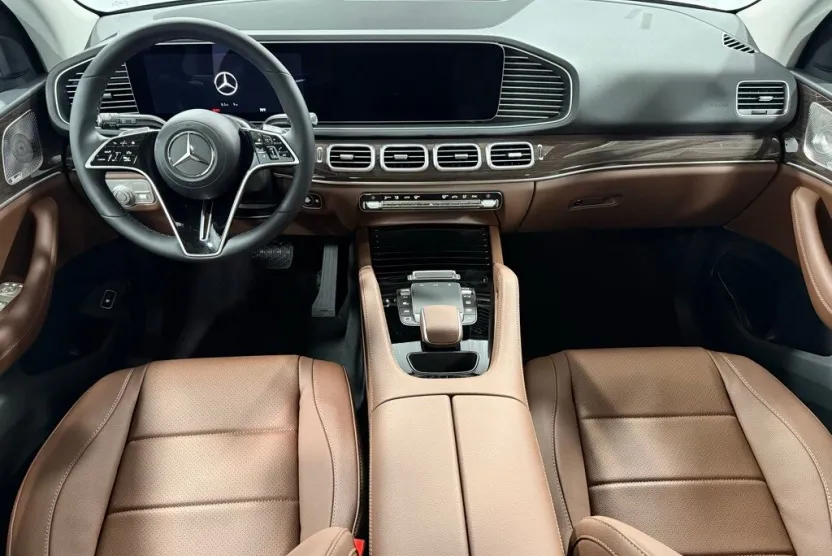 2026 Mercedes Benz GLE 450 4MATIC photo 1