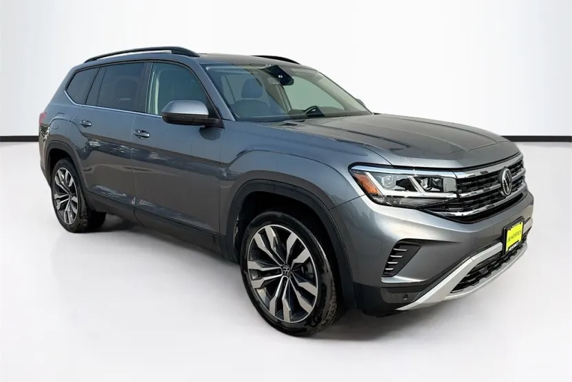 2022 Volkswagen Atlas V6 SE Technology photo 1