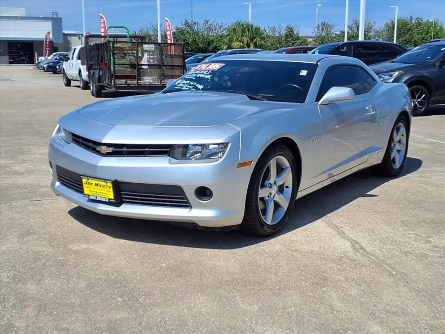 2015 Chevrolet Camaro 2LT photo 1
