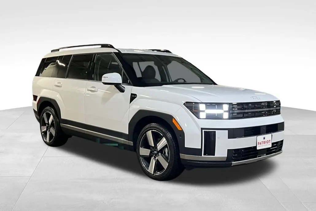 2025 Hyundai Santa Fe Limited photo 1