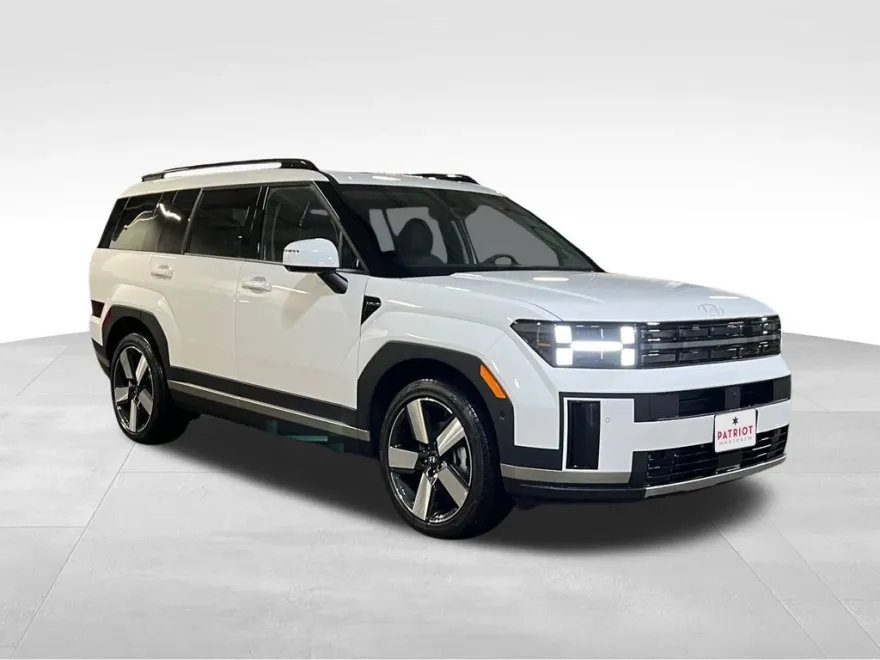 2025 Hyundai Santa Fe Limited photo 1