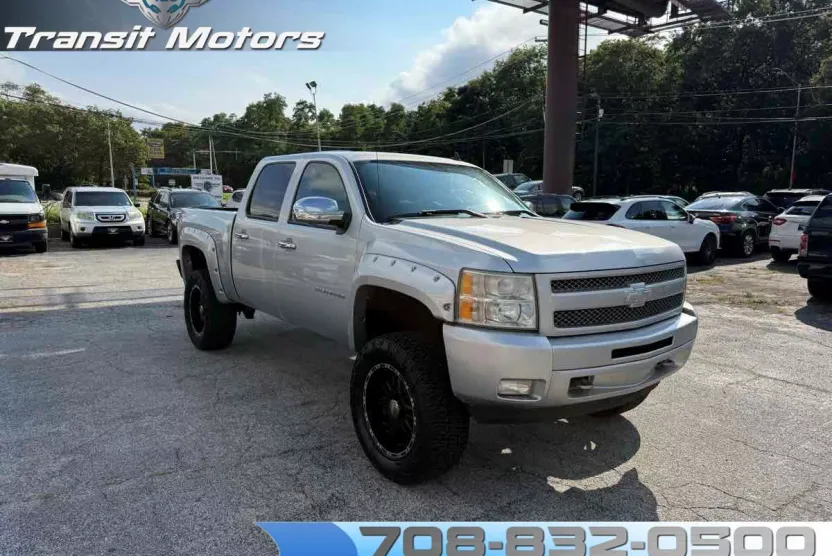 2010 Chevrolet Silverado 1500 LT photo 1