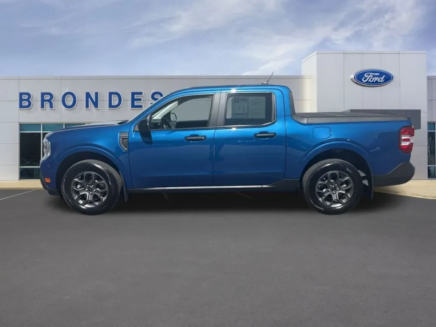 2024 Ford Maverick XLT photo 1