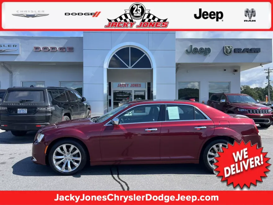 2019 Chrysler 300 Limited photo 1