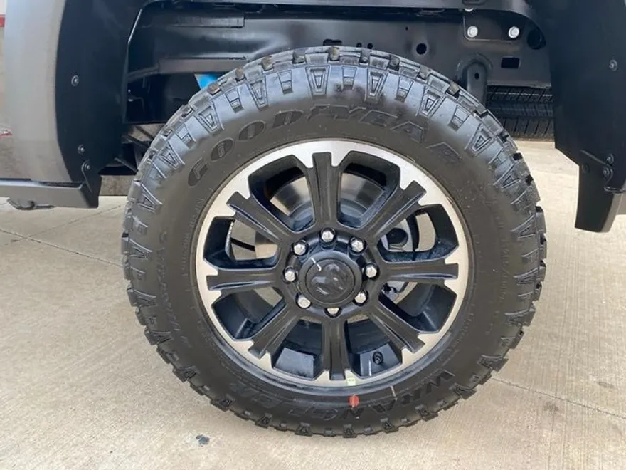 2025 Ram 2500 Power Wagon photo 8