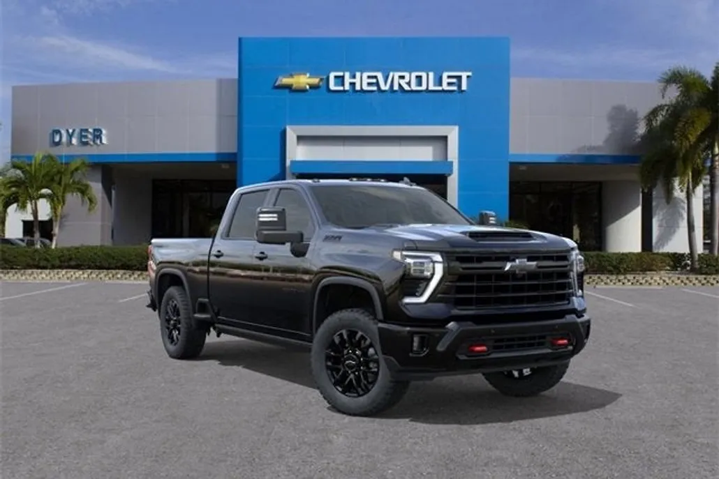 2026 Chevrolet Silverado 2500HD LTZ photo 1
