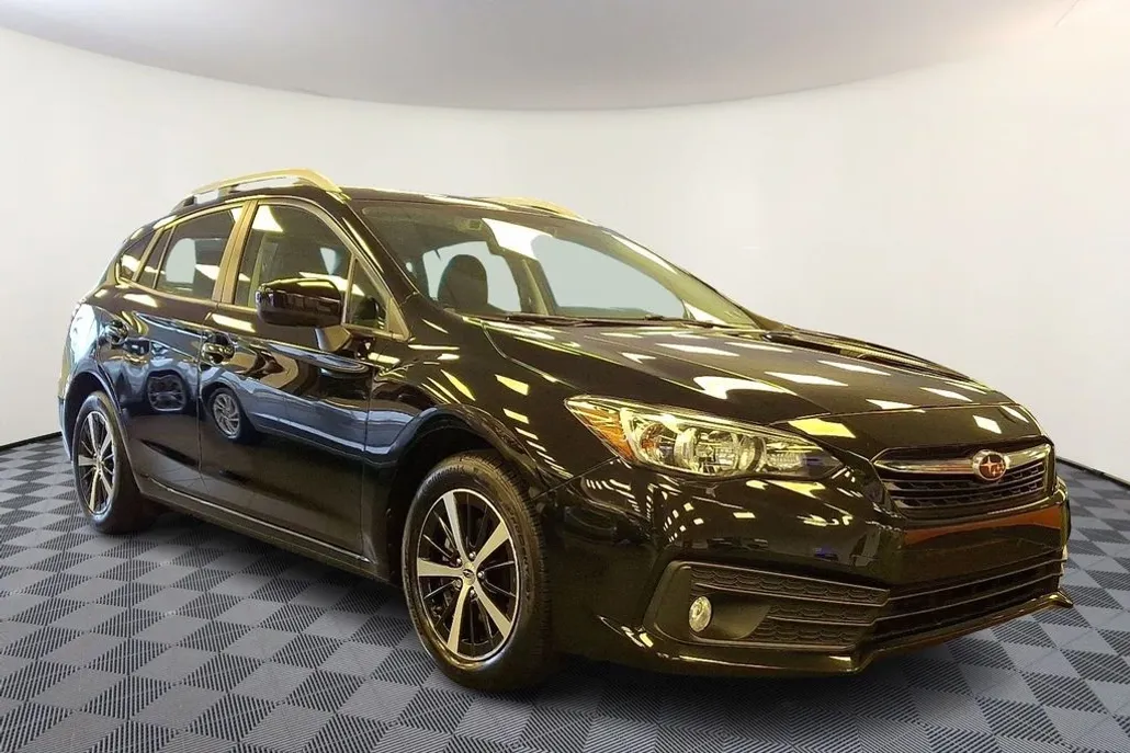 2023 Subaru Impreza Premium photo 1