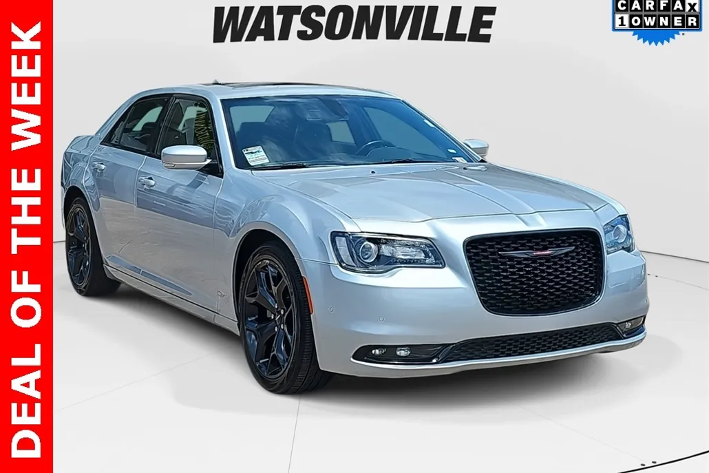 2022 Chrysler 300 S photo 1