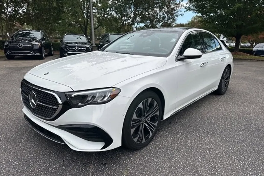 2025 Mercedes Benz E 350 Sedan photo 1