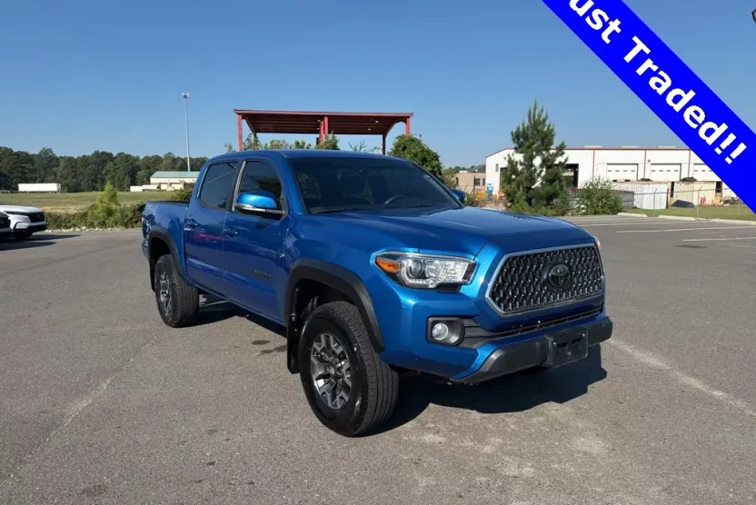 2018 Toyota Tacoma TRD Off-Road photo 1