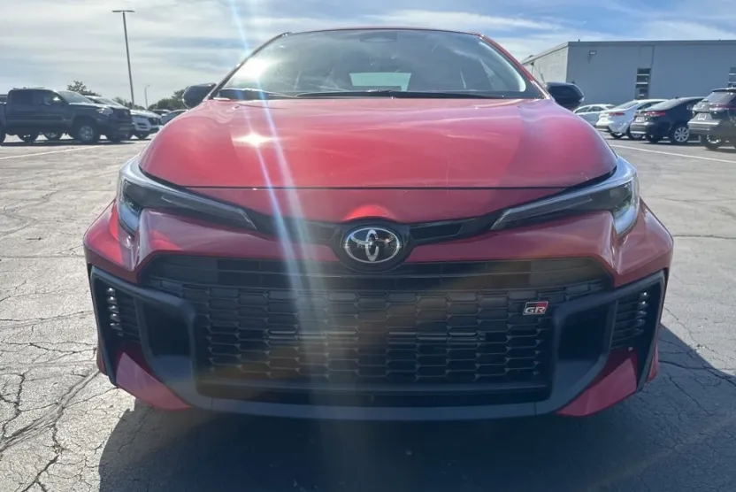 2025 Toyota Corolla GR Premium photo 1