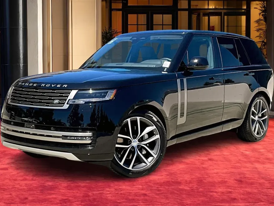 2025 Land Rover Range Rover SE photo 1