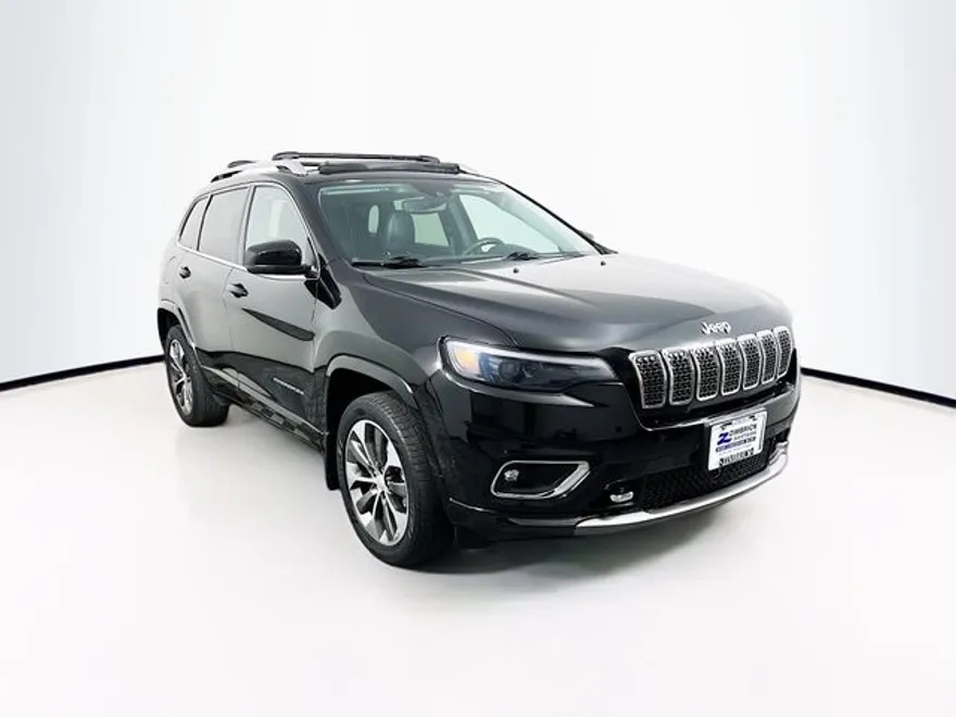 2019 Jeep Cherokee Overland photo 1