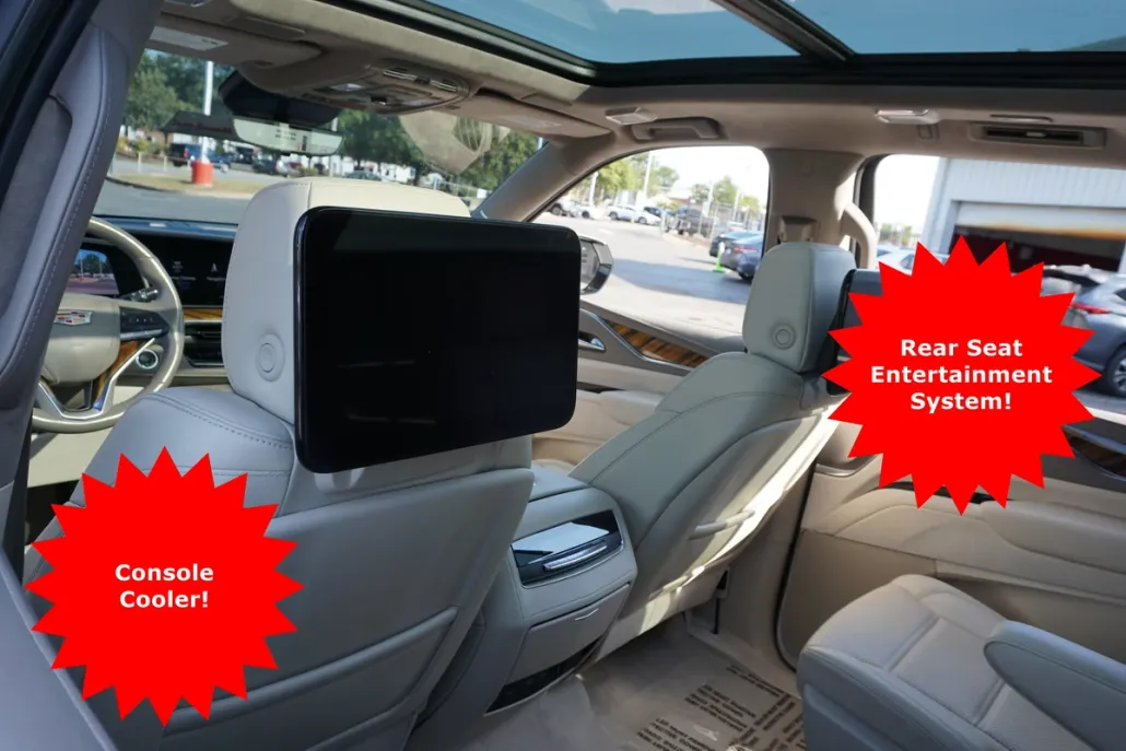 2021 Cadillac Escalade ESV Sport Platinum photo 1