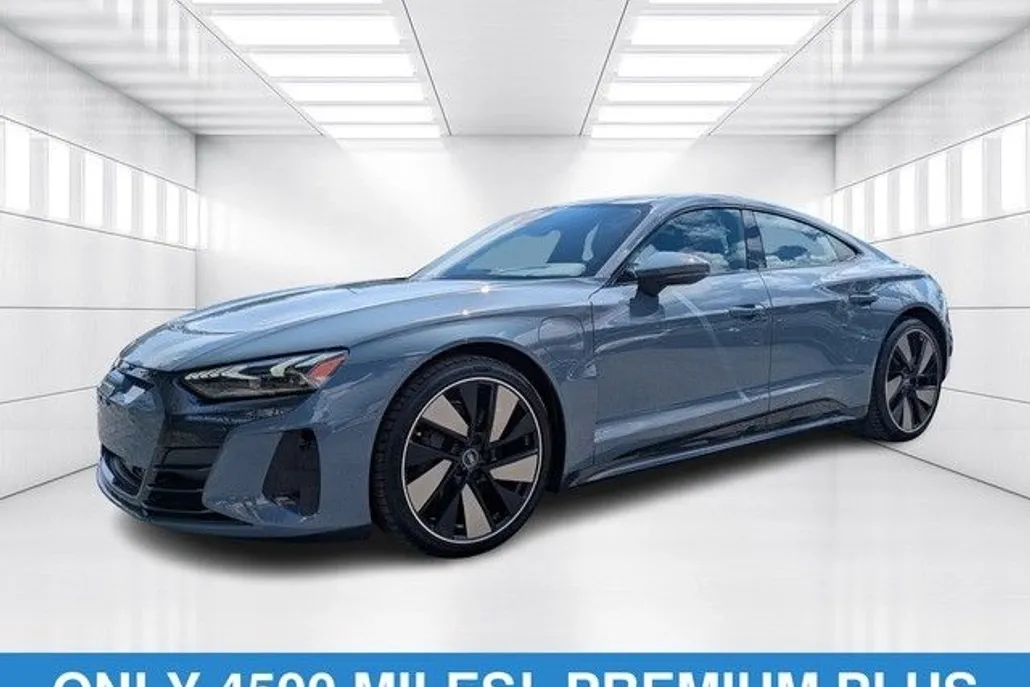 2023 Audi e-tron GT Premium Plus photo 1
