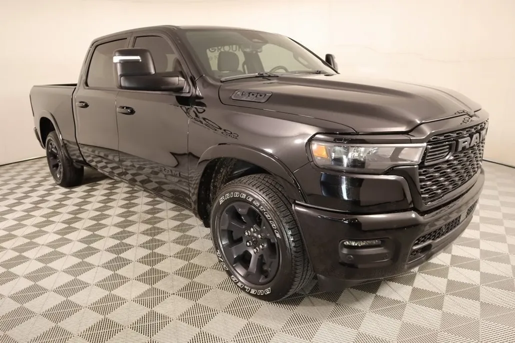 2025 Ram 1500 Big Horn photo 1