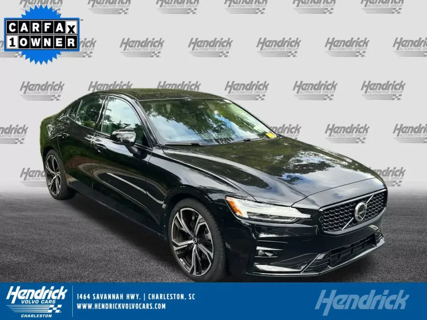 2024 Volvo S60 Core photo 1