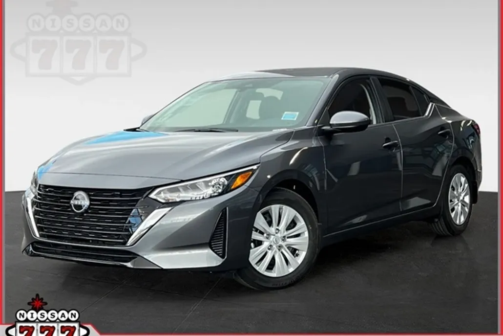 2025 Nissan Sentra S photo 1