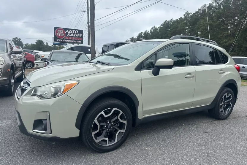 2016 Subaru Crosstrek 2.0i Premium photo 1
