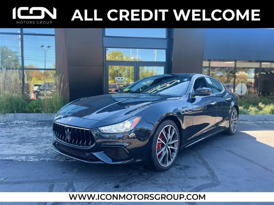 2022 Maserati Ghibli Modena Q4 photo 1