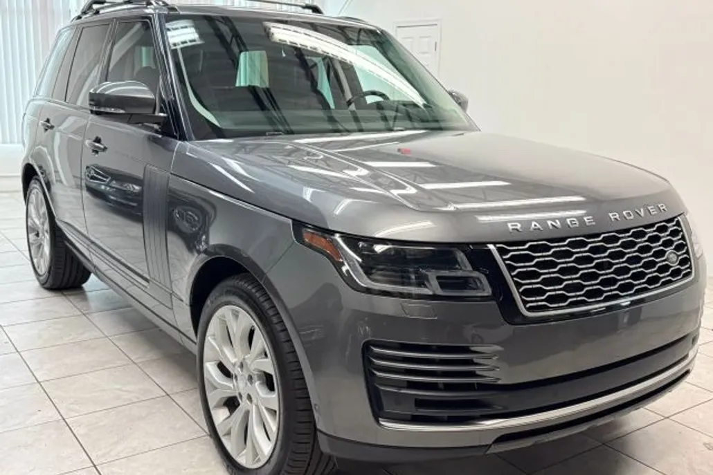 2019 Land Rover Range Rover HSE photo 1