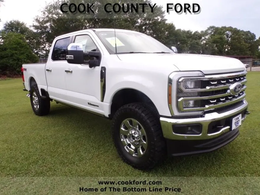 2025 Ford F-250 Lariat photo 1