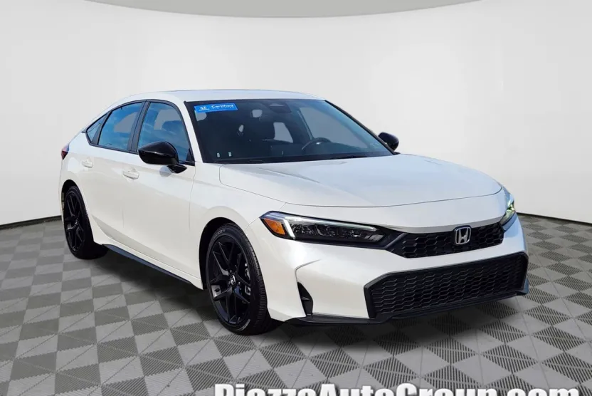 2025 Honda Civic Sport Hatchback photo 1