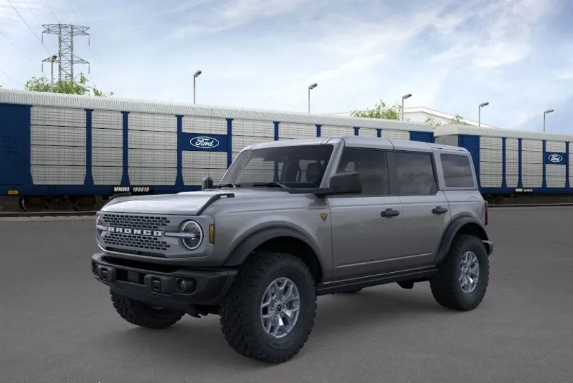 2025 Ford Bronco Badlands photo 1