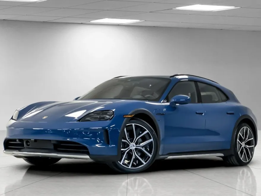 2025 Porsche Taycan 4S Cross Turismo photo 1