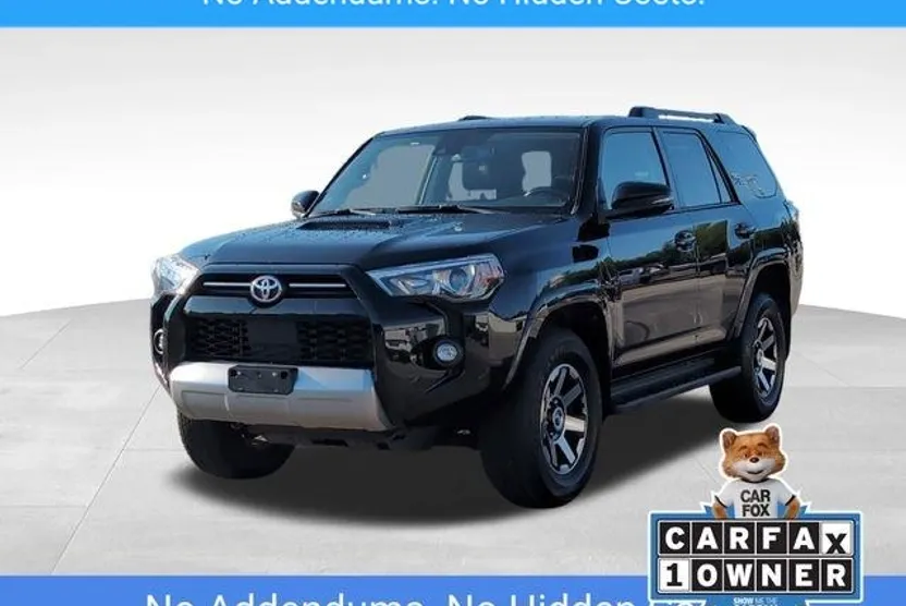 2024 Toyota 4Runner TRD Off-Road Premium photo 1