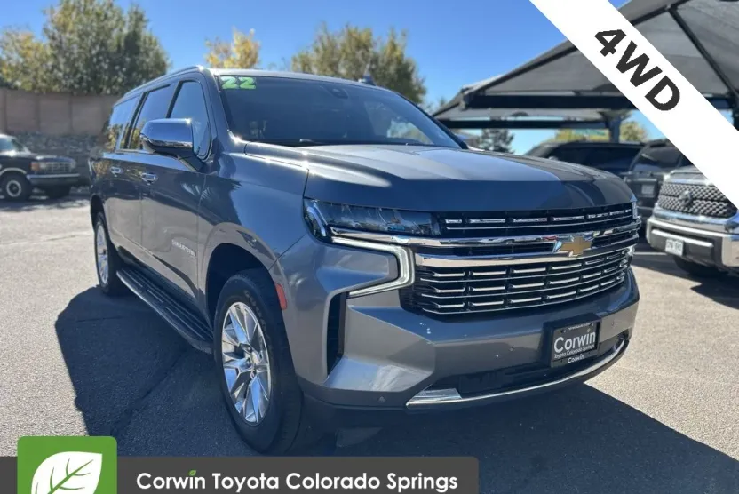 2022 Chevrolet Suburban Premier photo 1