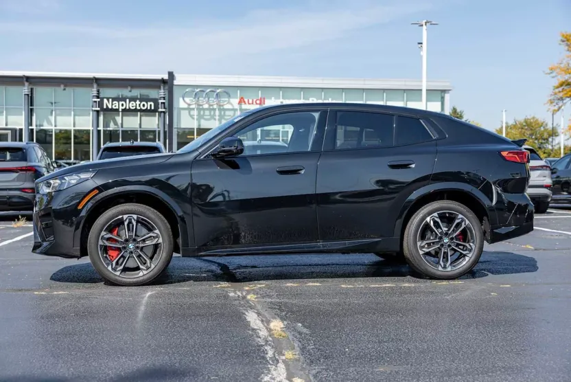 2025 Bmw X2 xDrive28i photo 1