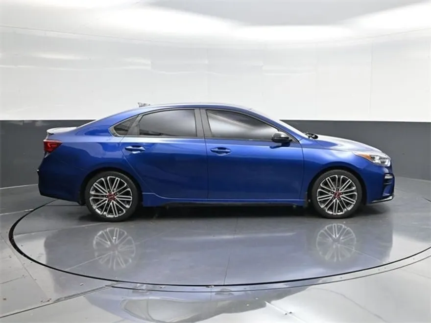 2021 Kia Forte GT photo 1