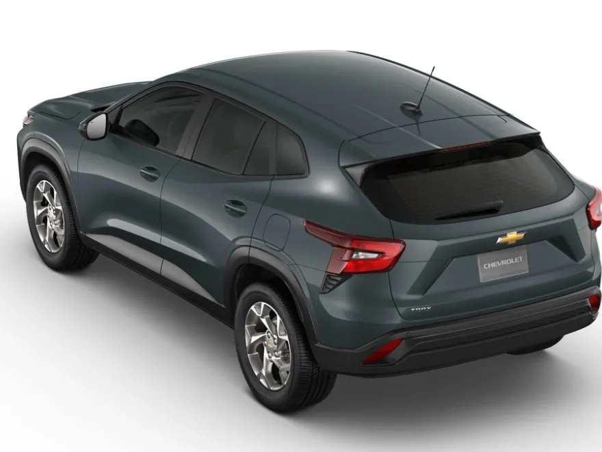 2026 Chevrolet Trax LS photo 1