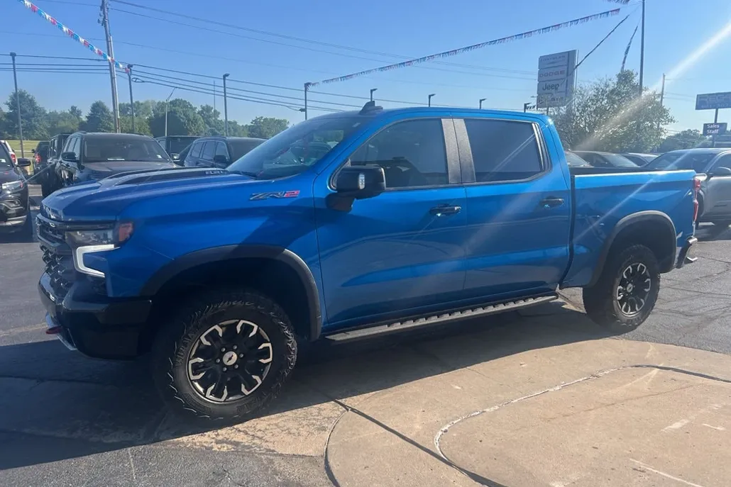 2022 Chevrolet Silverado 1500 ZR2 photo 1