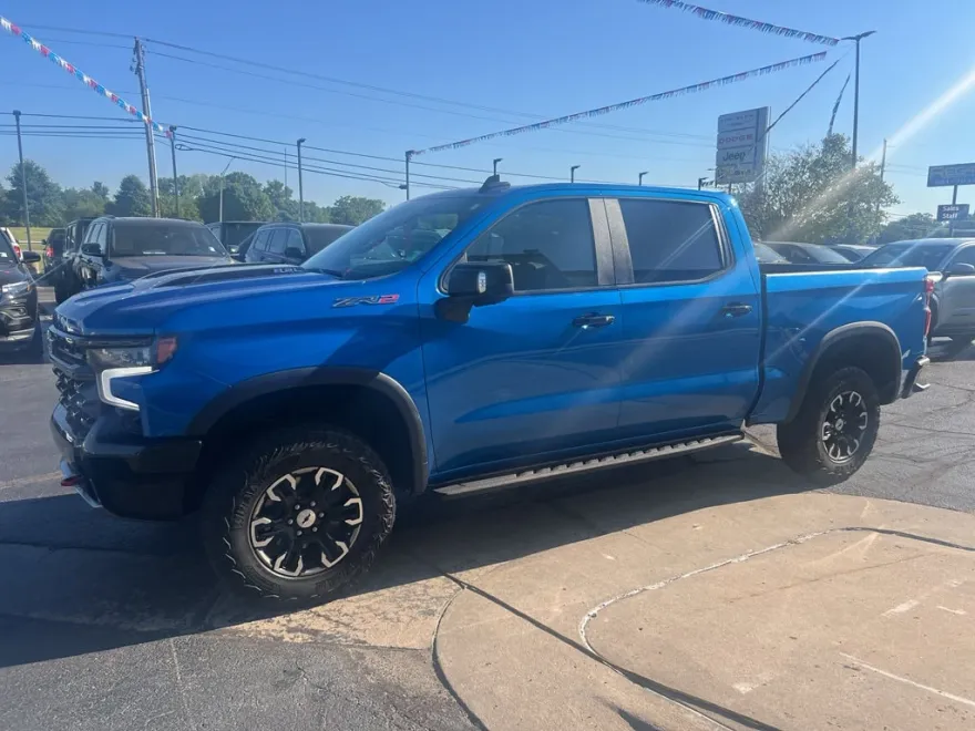 2022 Chevrolet Silverado 1500 ZR2 photo 1