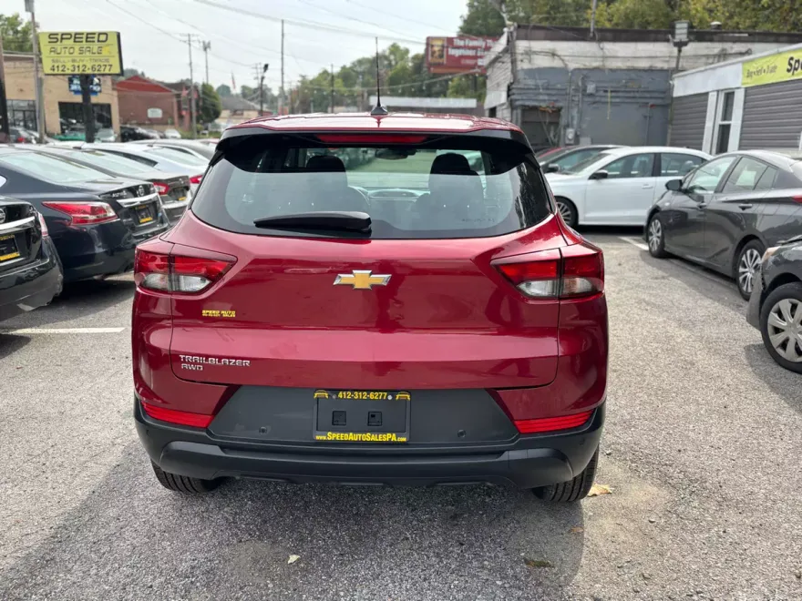 2021 Chevrolet Trailblazer LS photo 1