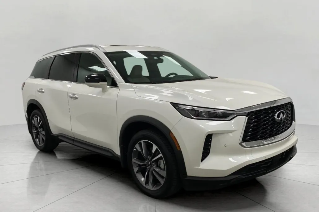 2025 Infiniti QX60 Luxe AWD photo 1