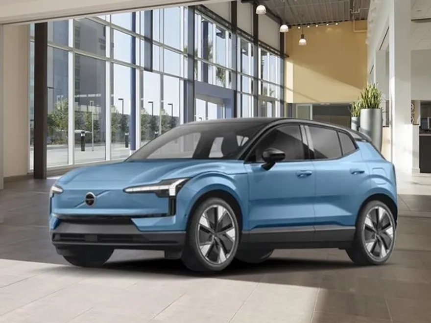 2025 Volvo EX30 Plus photo 1